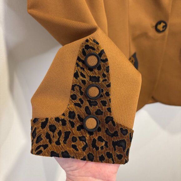 Vintage ALGO Leopard Trim Blazer - Picture 4 of 14